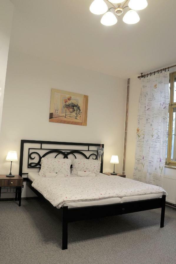 Apartmany V Podzamci Ii. Mělník Exterior foto