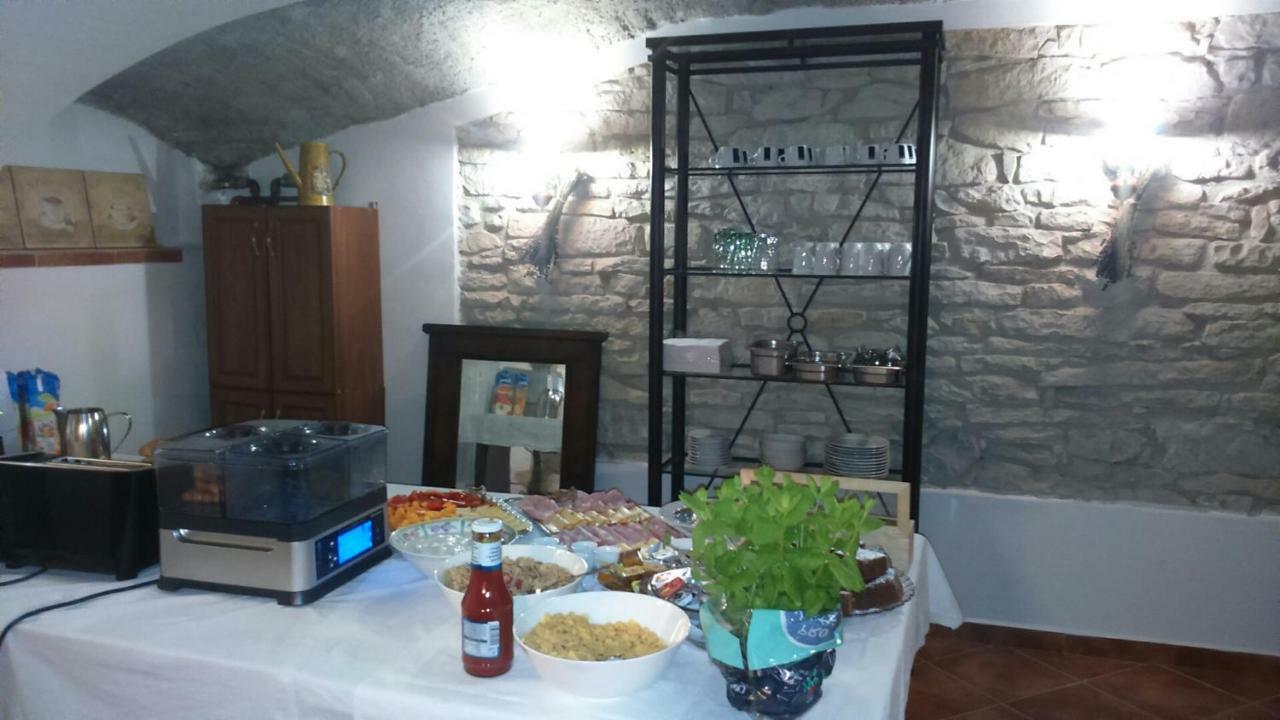 Apartmany V Podzamci Ii. Mělník Exterior foto